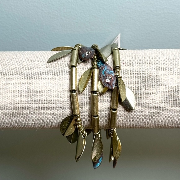 Complete Gold-Tone Laurel Leaf Jewelry Set by Coldwater Creek (NWT) - Picture 7 of 11